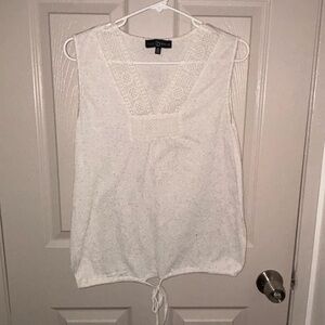 Fred David White Sleeveless Blouse with Lace Detail